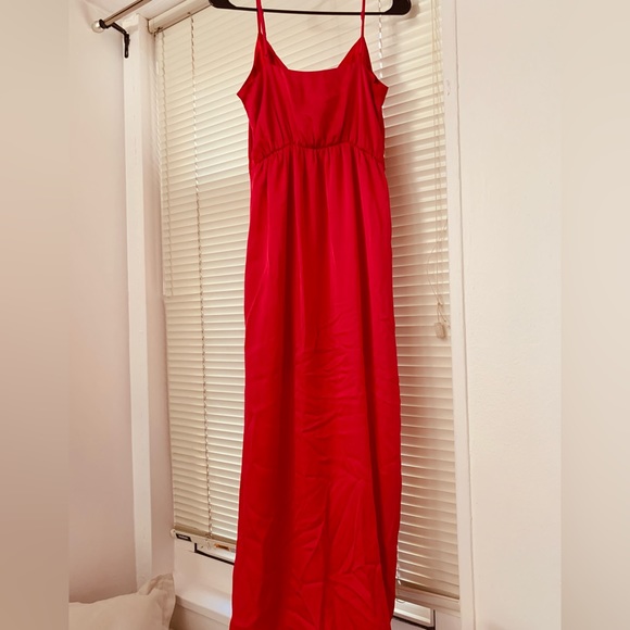 EXPRESS Satin Wrap Front Maxi Dress - Picture 4 of 5